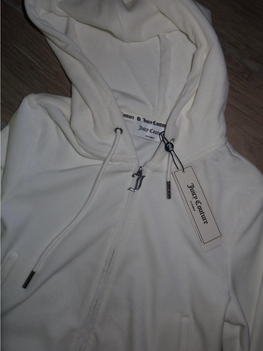 Juicy Couture white rhinestone velour tracksuit set - Picture 7 of 10